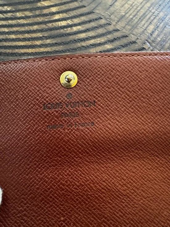 Louis Vuitton vintage Sarah monogram wallet converted Crossbody 2000 France - Picture 14 of 17